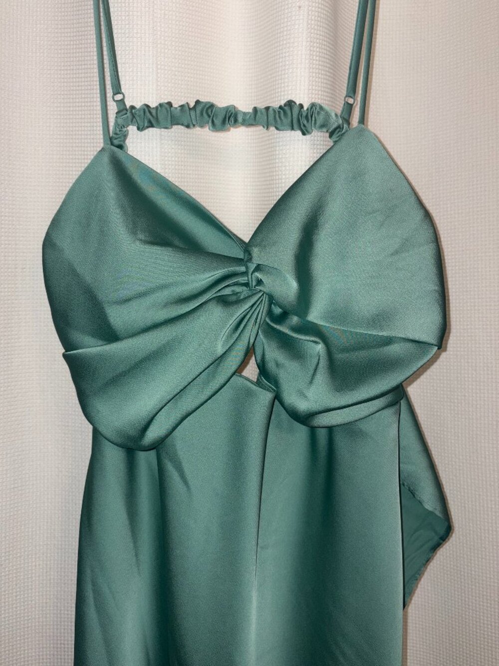 Seni & Cade Maxi Satin Gown - Mint Green